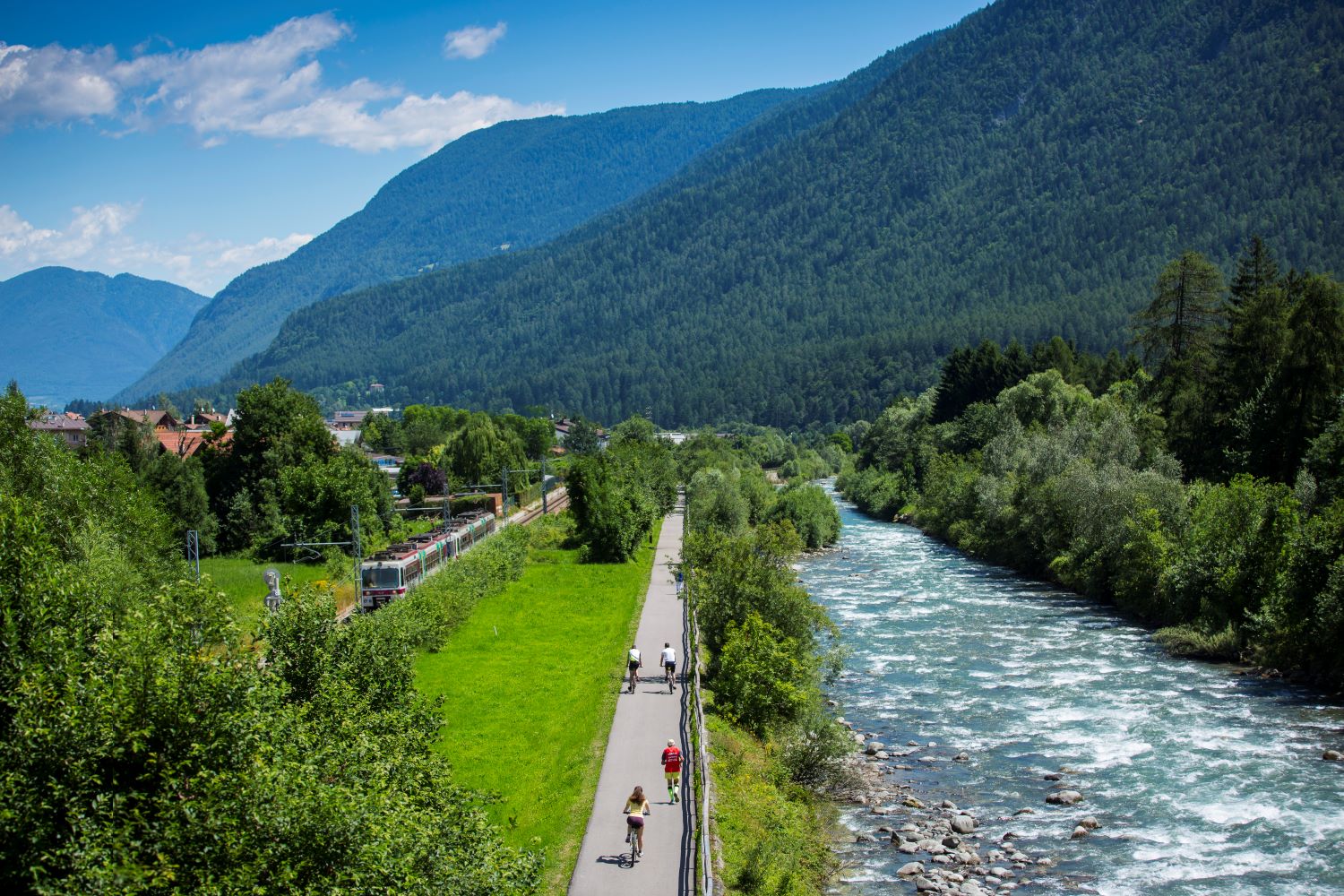 4=3 Holiday Offer from June 17th to 21st